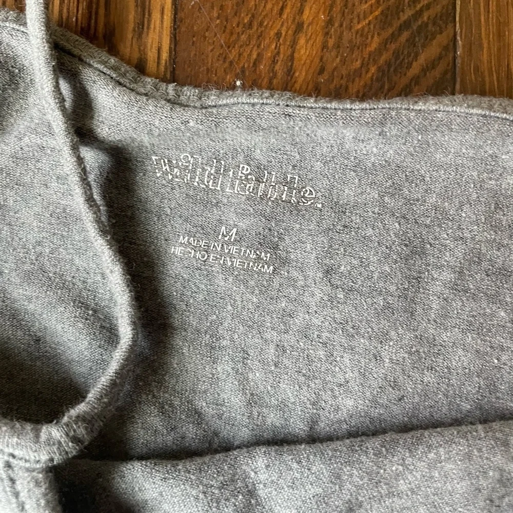 Wild fable gray cropped tank - Picture 2 of 2